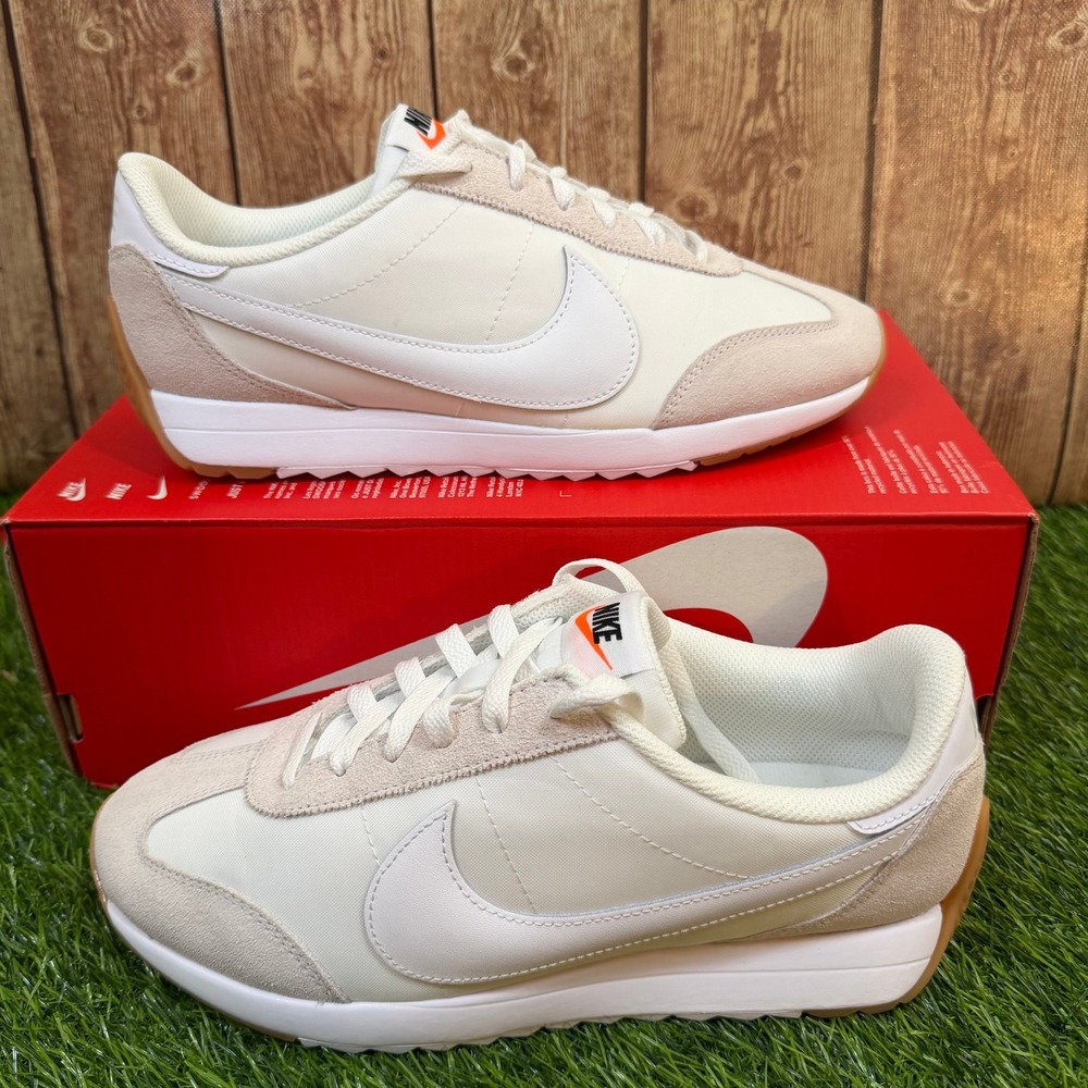 Nike Waffle Debut Sneaker Womens Size 8.5 Sail White Retro Running Shoes New